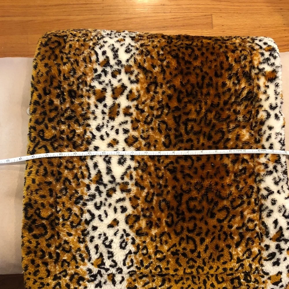 Leopard Print Cat Crinkle Mat